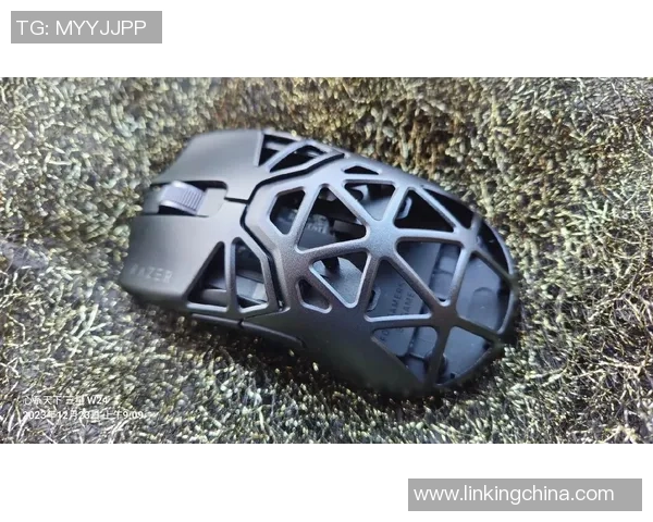 职业选手倾情参与设计全新CS2主题外设引发玩家热议 职业选手倾情参与设计全新CS2主题外设引发玩家热议