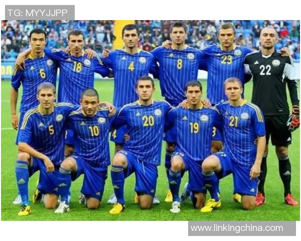 双人排位赛中定位球配合策略的全面解析与实战应用技巧 双人排位赛中定位球配合策略的全面解析与实战应用技巧